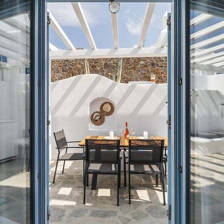 Ivi Mykonean Suites Mimoza Ornos Beach Εξωτερικό φωτογραφία