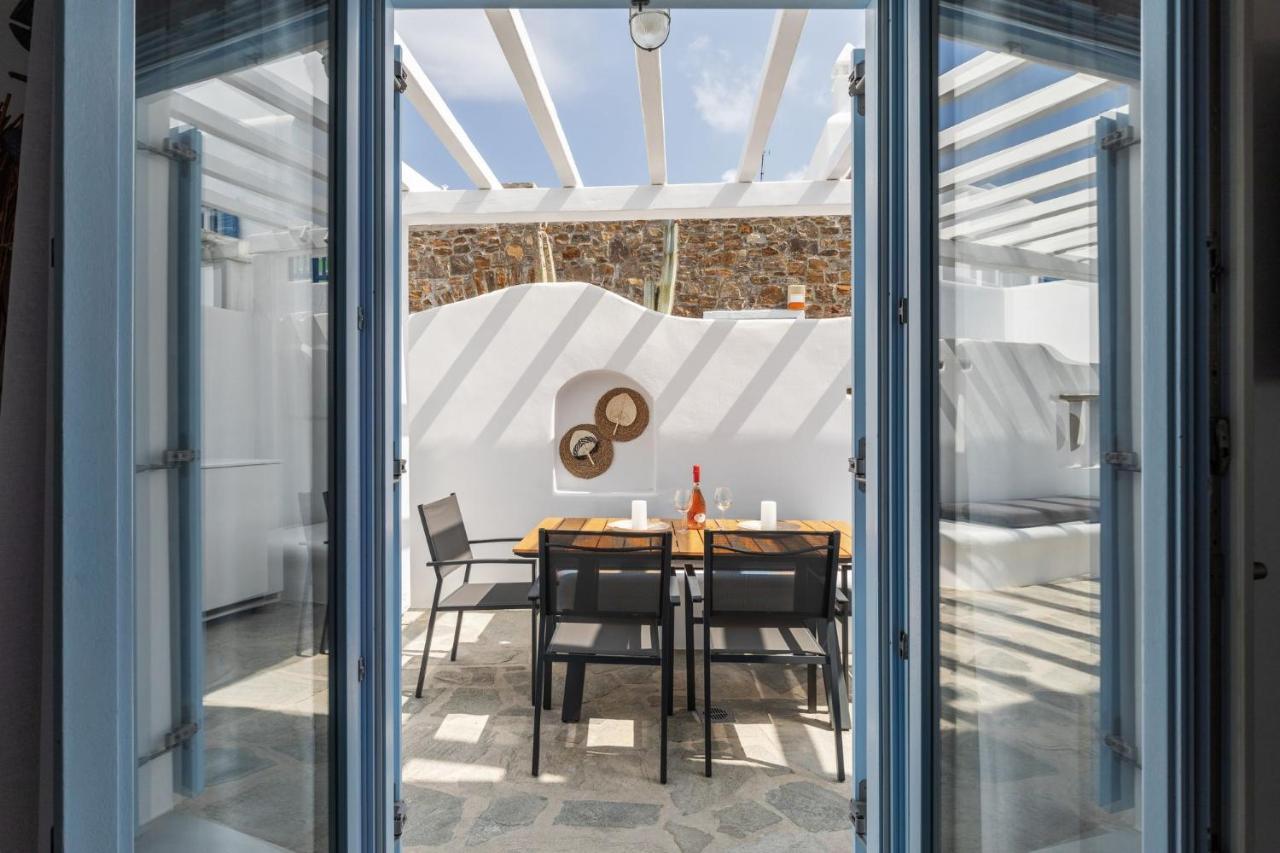 Ivi Mykonean Suites Mimoza Ornos Beach Εξωτερικό φωτογραφία