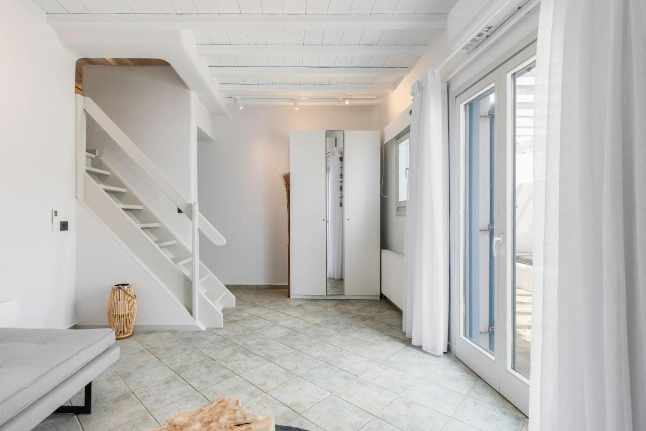 Ivi Mykonean Suites Mimoza Ornos Beach Εξωτερικό φωτογραφία