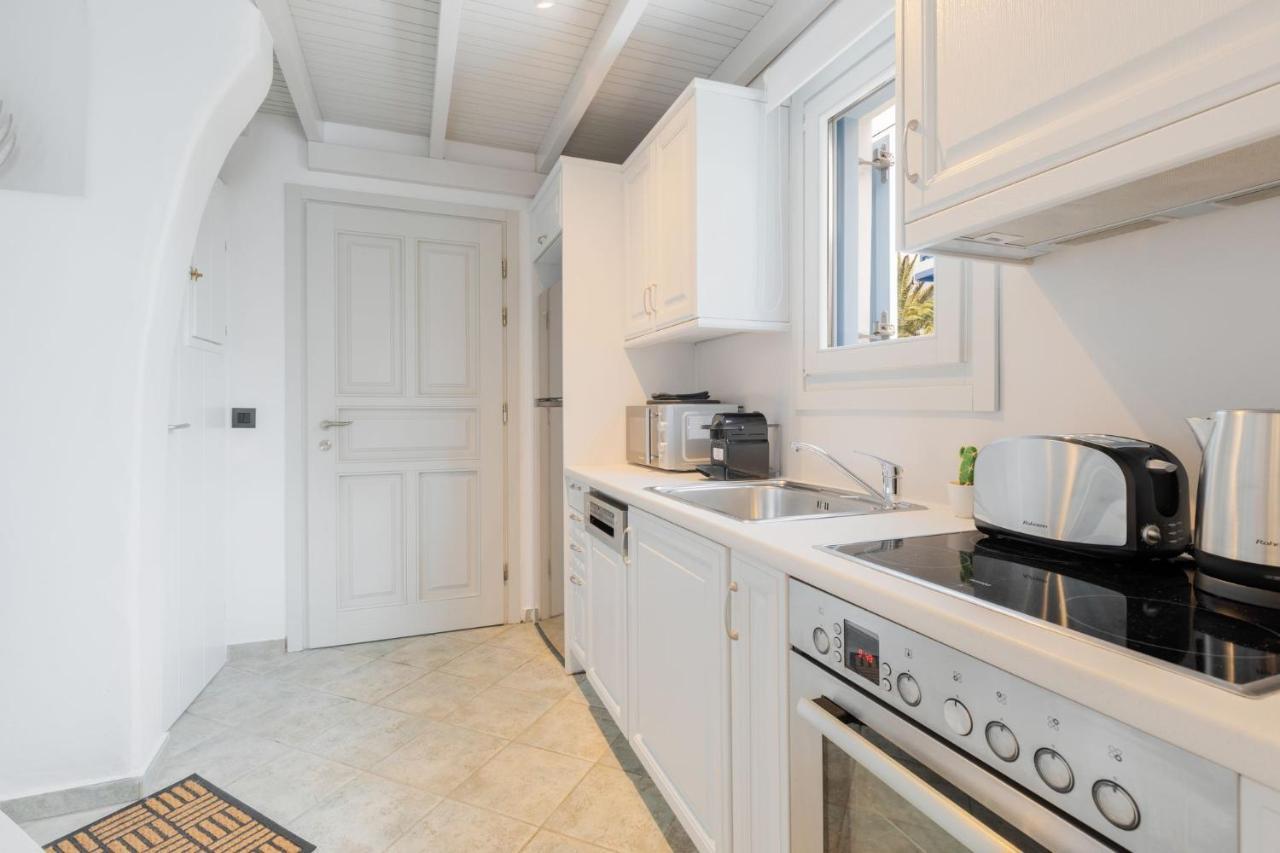 Ivi Mykonean Suites Mimoza Ornos Beach Εξωτερικό φωτογραφία
