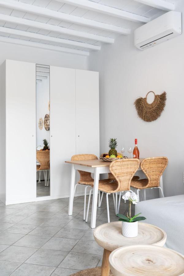 Ivi Mykonean Suites Mimoza Ornos Beach Εξωτερικό φωτογραφία