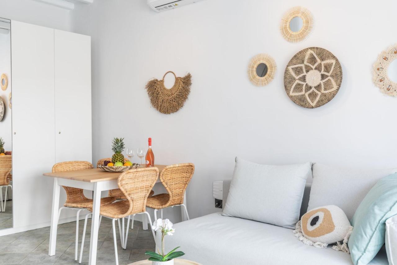 Ivi Mykonean Suites Mimoza Ornos Beach Εξωτερικό φωτογραφία