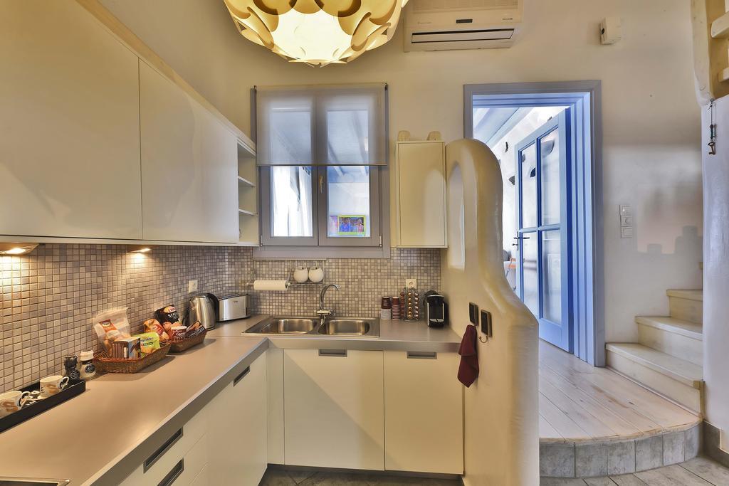 Ivi Mykonean Suites Mimoza Ornos Beach Εξωτερικό φωτογραφία